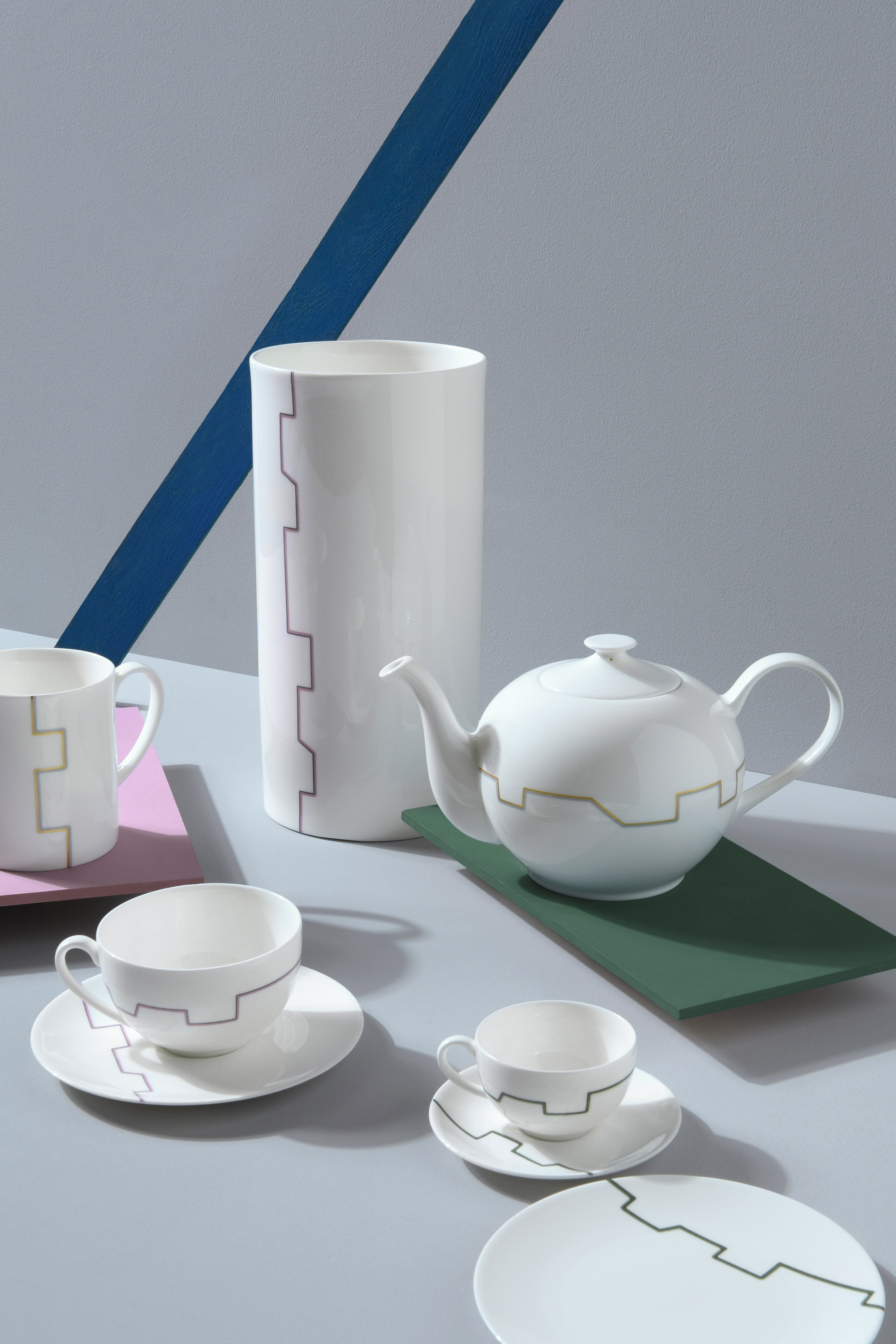 Dibbern Avenue Bauhaus Inspired Tableware Decor designed by Bodo Sperlein