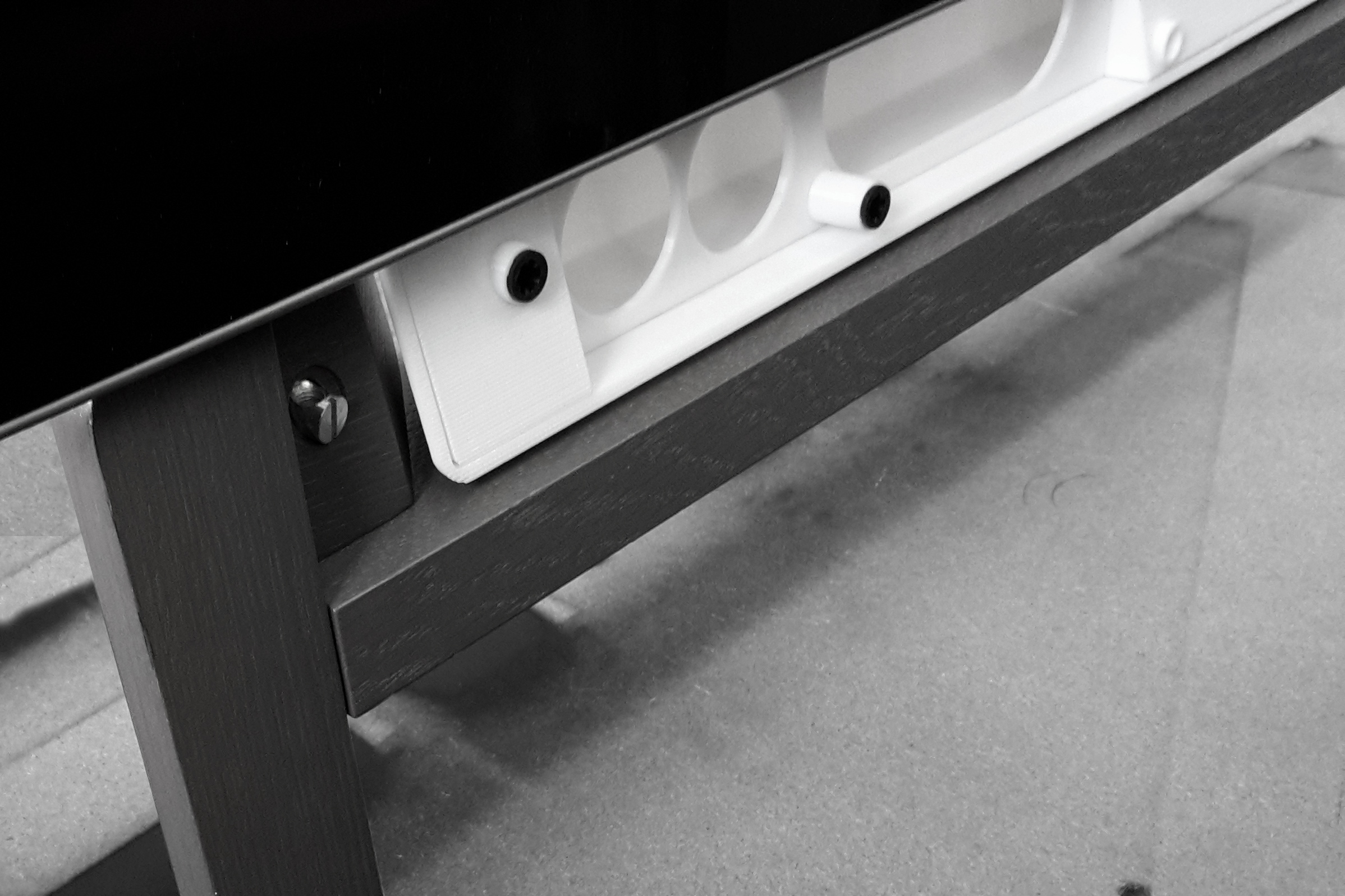 Loewe Bild 5 Development Prototype