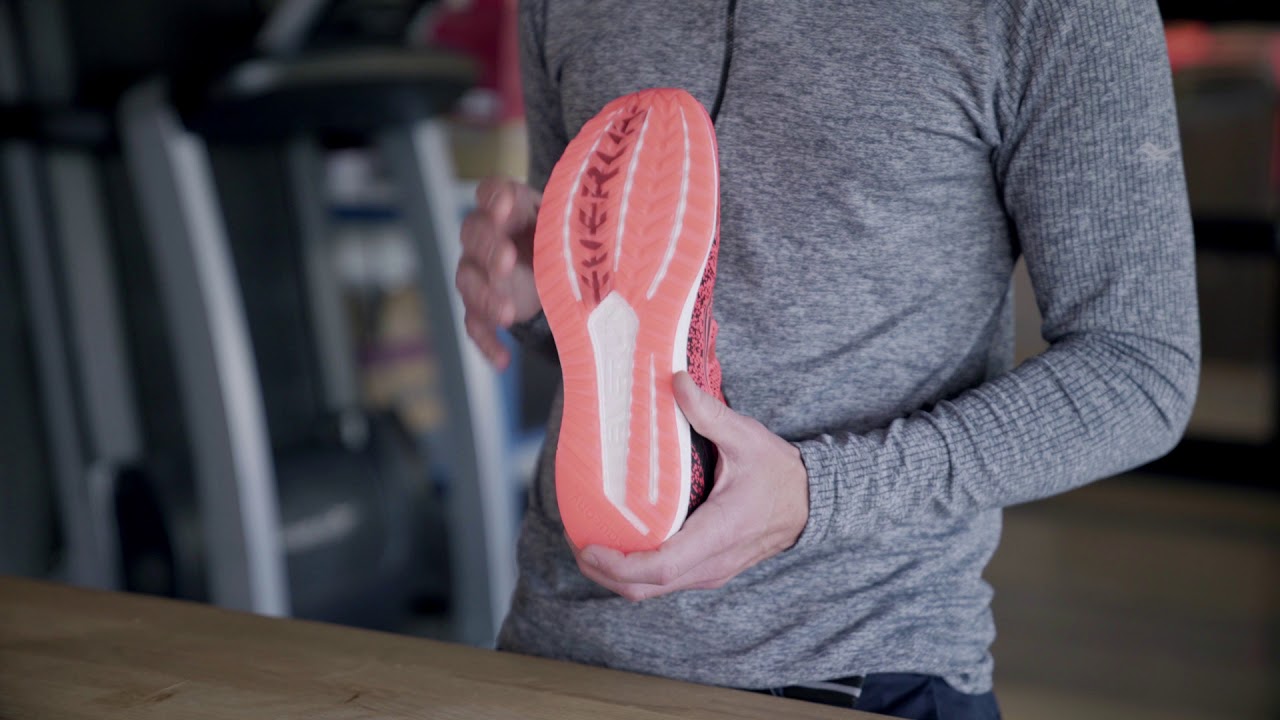saucony freedom iso 2 marathon