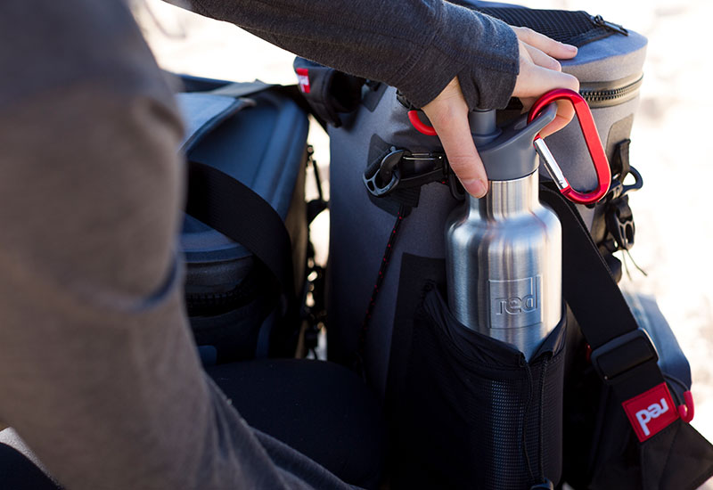 se adapta a los bolsillos laterales