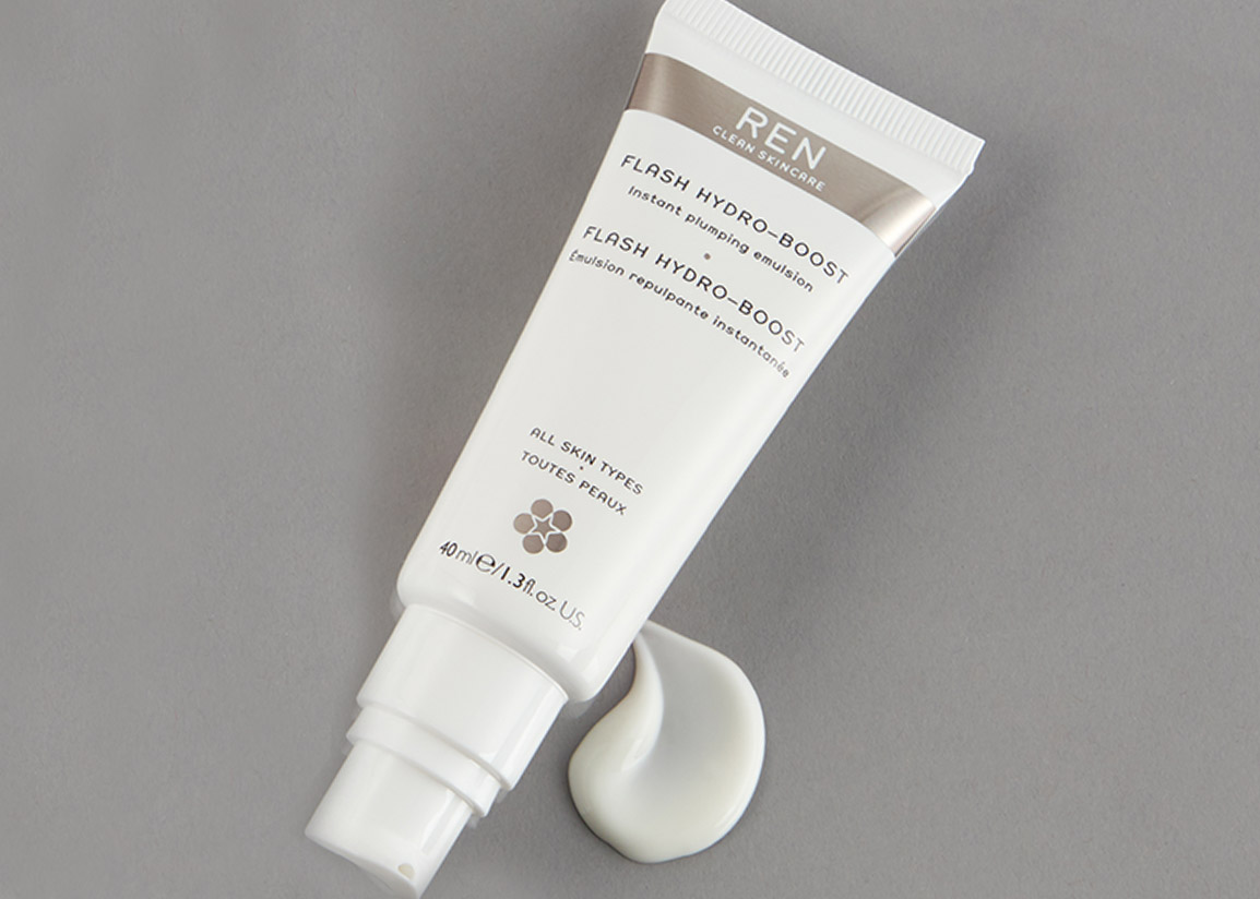 Oily skin: the day routine.