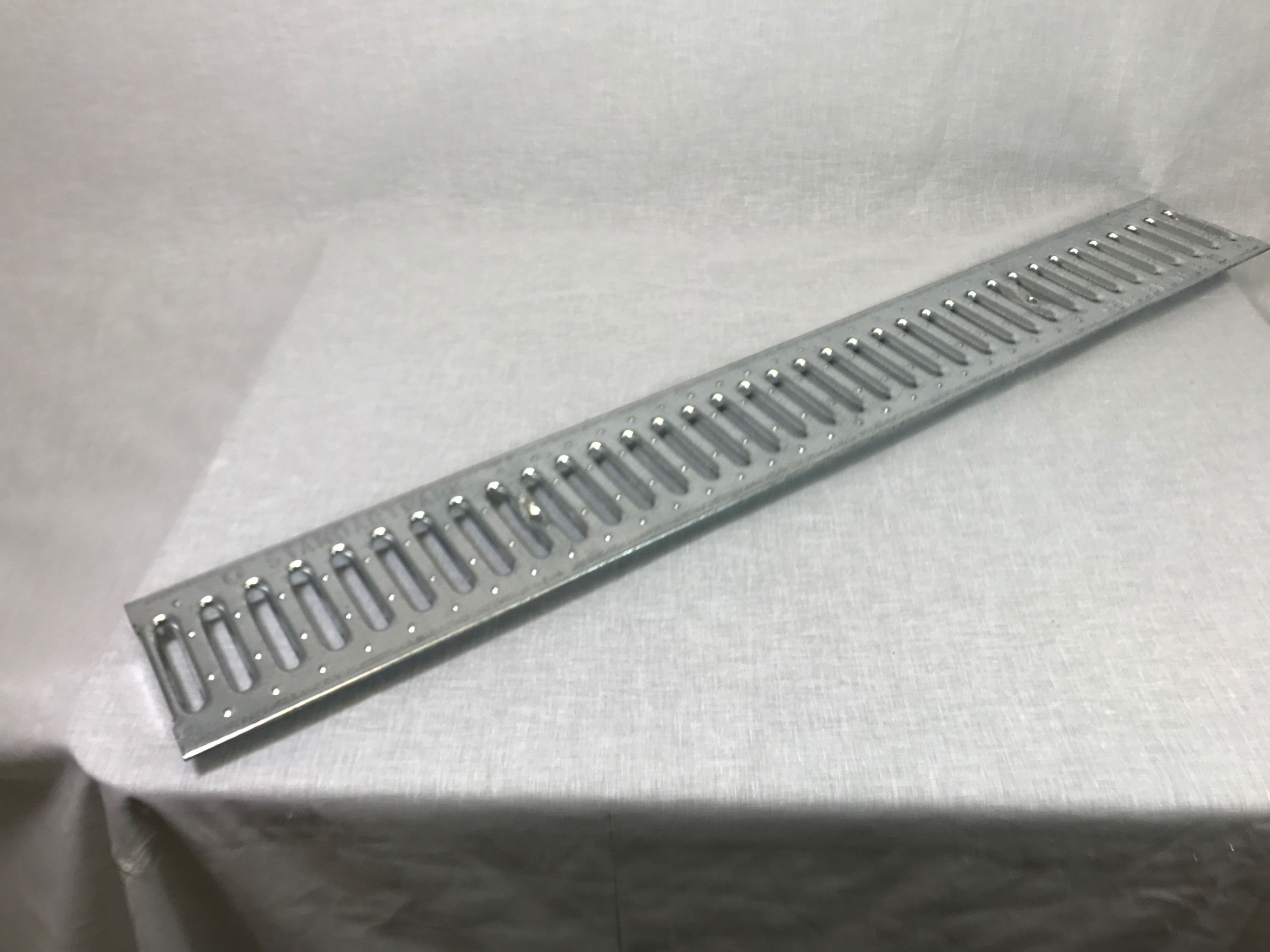 4" Galvanized Stamped Steel Grate Standartpark